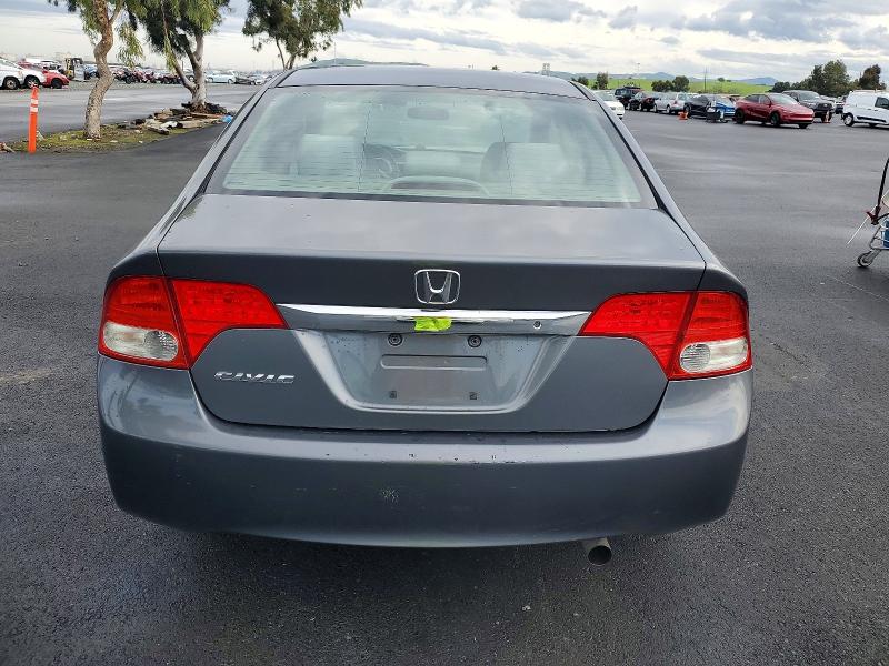 Photo 6 from auction – 2009 HONDA CIVIC LX with VIN 2HGFA165X9H306987