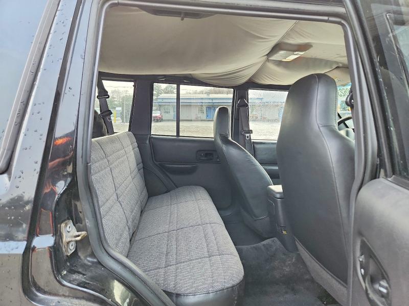 Photo 11 from auction – 2001 JEEP CHEROKEE S with VIN 1J4FF48S11L606309