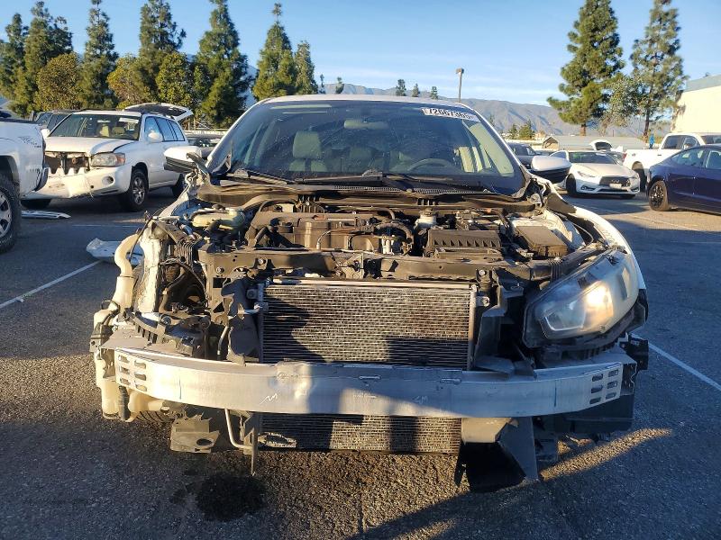 Photo 5 from auction – 2016 HONDA CIVIC with VIN 19XFC2F71GE222873