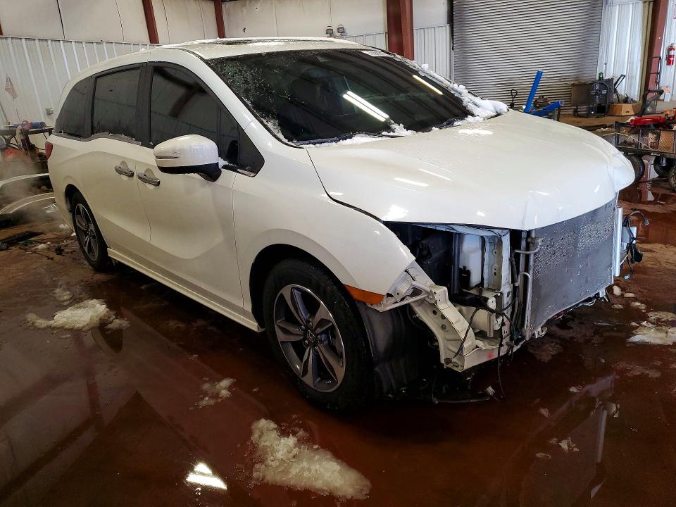 Photo 4 from auction – 2018 HONDA ODYSSEY with VIN 5FNRL6H86JB015472