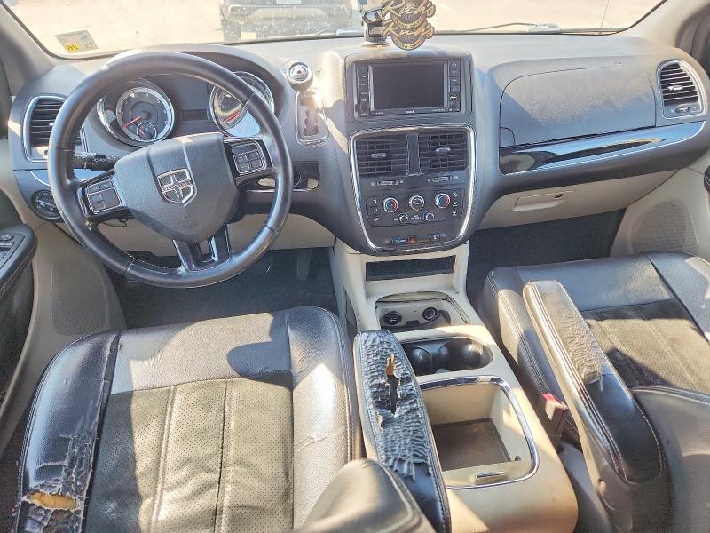 Photo 8 from auction – 2017 DODGE GRAND CARA with VIN 2C4RDGCG2HR715165