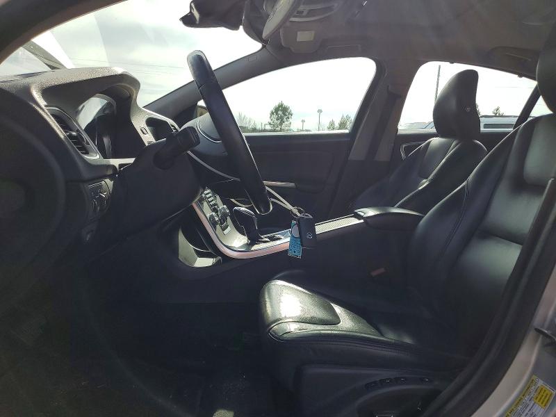 Photo 7 from auction – 2017 VOLVO S60 PREMIE with VIN LYV402HKXHB137545