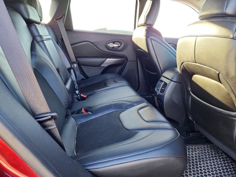 Photo 11 from auction – 2019 JEEP CHEROKEE with VIN 1C4PJMLB9KD442738