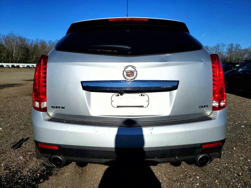 Photo 6 from auction – 2015 CADILLAC SRX with VIN 3GYFNAE39FS555383