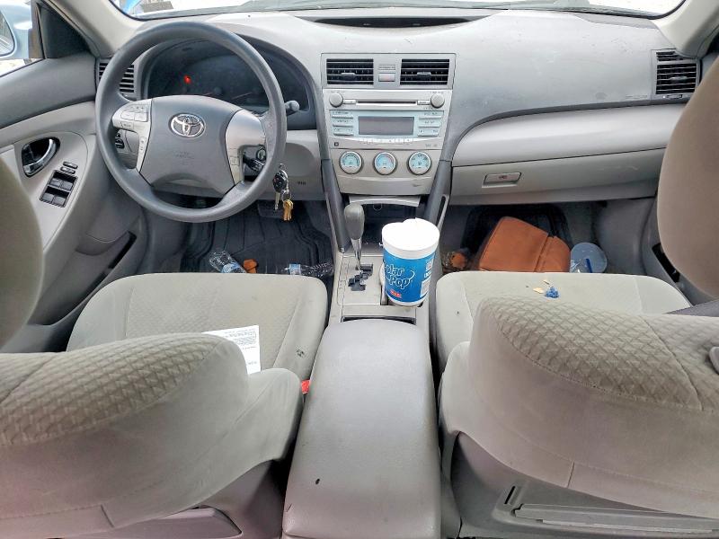 Photo 8 from auction – 2007 TOYOTA CAMRY CE with VIN 4T1BE46K17U686946