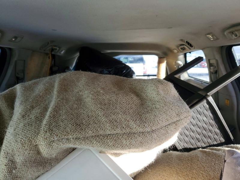 Photo 10 from auction – 2012 TOYOTA SIENNA LE with VIN 5TDKK3DC9CS245129