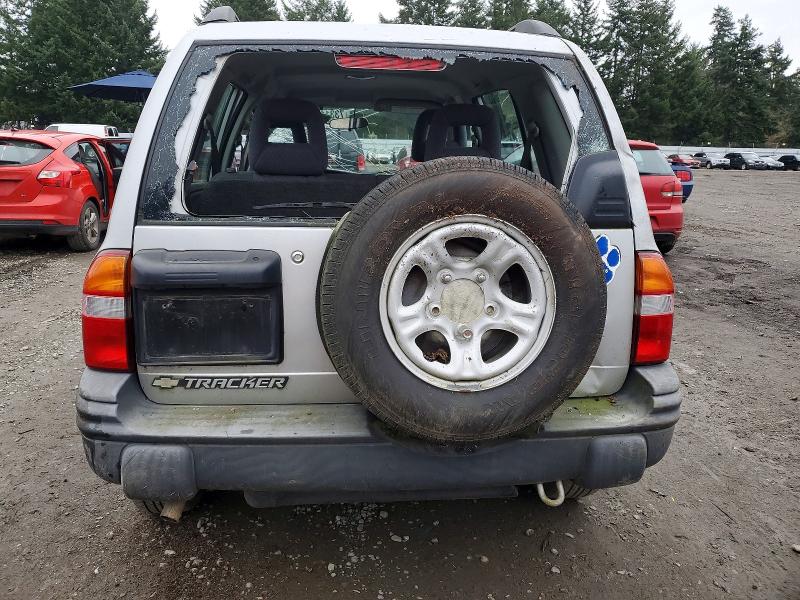 Photo 6 from auction – 2002 CHEVROLET TRACKER with VIN 2CNBJ13C026911162