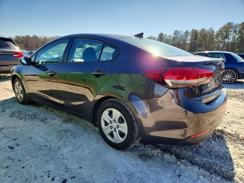 Photo 2 from auction – 2018 KIA FORTE with VIN 3KPFL4A79JE219701