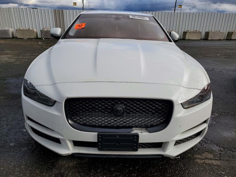 Photo 5 from auction – 2017 JAGUAR XE PREMIUM with VIN SAJAD4BN4HA978260