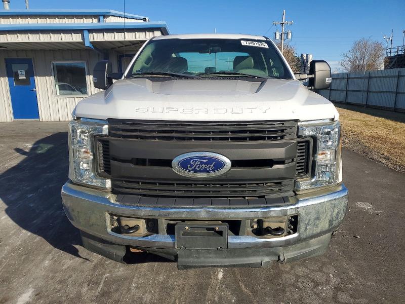 Photo 5 from auction – 2017 FORD F250 with VIN 1FT7X2B68HEC46672