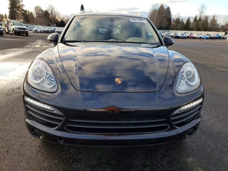 Photo 5 from auction – 2012 PORSCHE CAYENNE S with VIN WP1AB2A29CLA49726