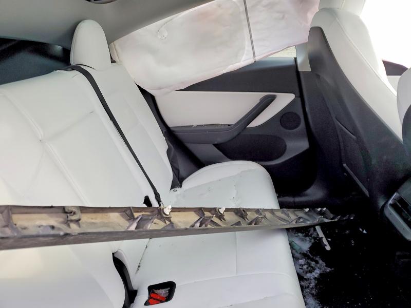 Photo 10 from auction – 2022 TESLA MODEL Y with VIN 7SAYGDEE0NF310378