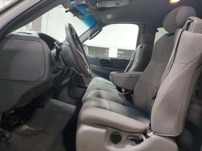 Photo 7 from auction – 2002 FORD F150 with VIN 2FTRX18L52CA77109