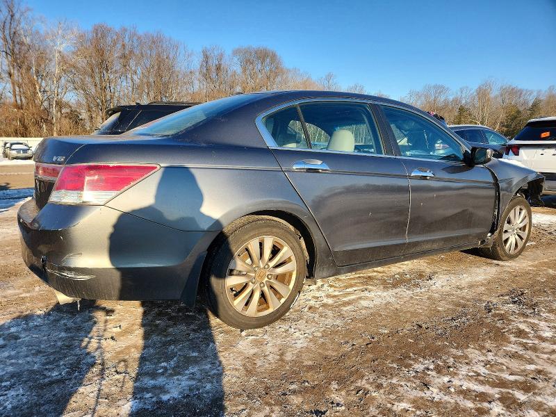 Photo 3 from auction – 2011 HONDA ACCORD with VIN 1HGCP3F85BA022744