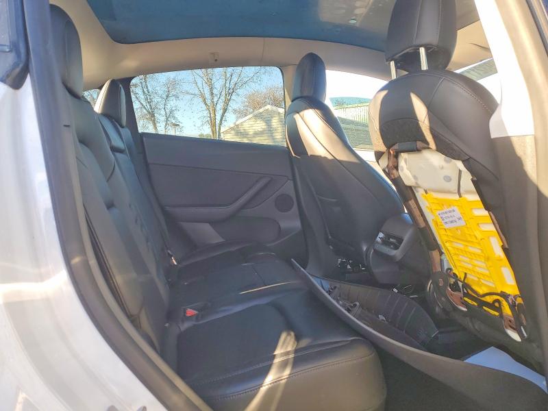 Photo 10 from auction – 2021 TESLA MODEL Y with VIN 5YJYGDEE0MF216903