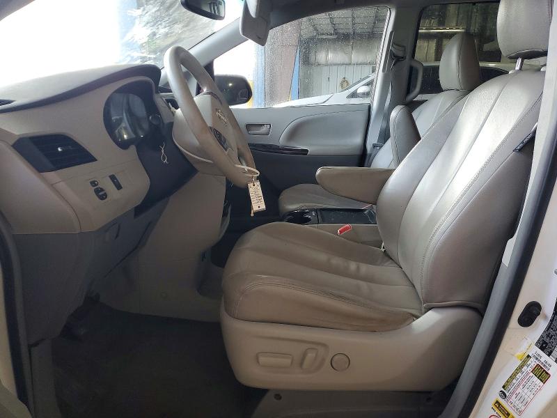 Photo 7 from auction – 2011 TOYOTA SIENNA LE with VIN 5TDKK3DC6BS150882