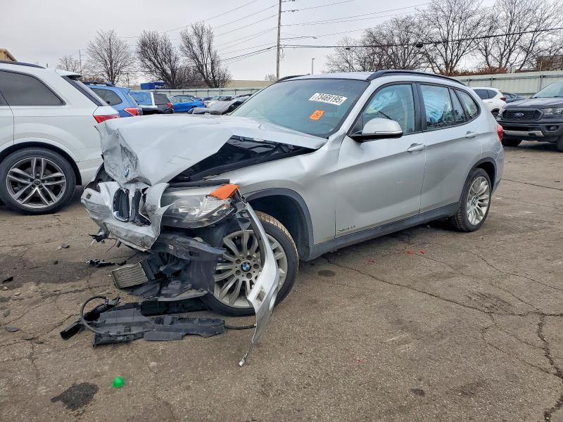 BMW X1 XDRIVE2 2015 with VIN WBAVL1C55FVY36003 - Photo from auction