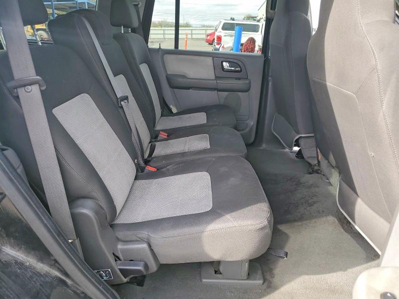 Photo 11 from auction – 2006 FORD EXPEDITION with VIN 1FMPU13516LA09079