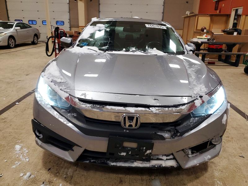 Photo 5 from auction – 2016 HONDA CIVIC EXL with VIN 19XFC1F79GE209010