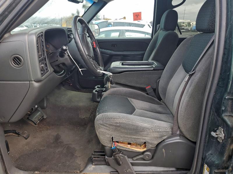 Photo 7 from auction – 2004 CHEVROLET AVALANCHE with VIN 3GNEK12T24G327537
