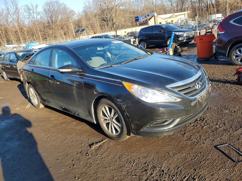Photo 4 from auction – 2014 HYUNDAI SONATA with VIN 5NPEB4AC1EH818251
