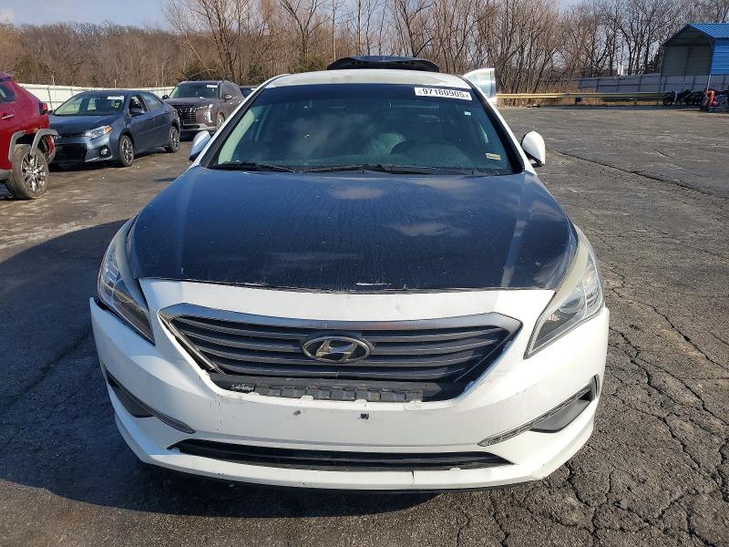 Photo 5 from auction – 2016 HYUNDAI SONATA SE with VIN 5NPE24AF7GH272200