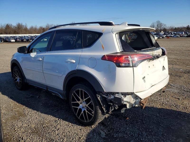 Photo 2 from auction – 2018 TOYOTA RAV4 ADVEN with VIN 2T3RFREV3JW734854