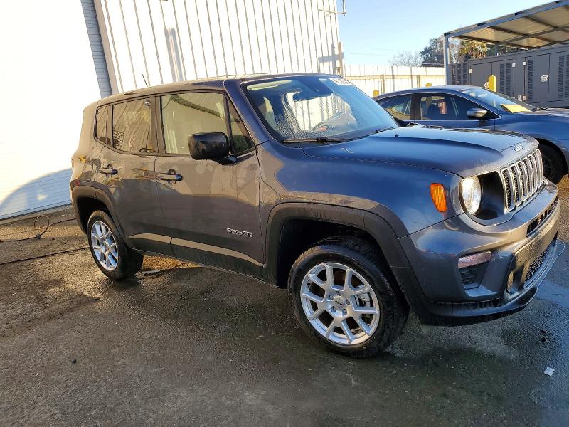 Photo 4 from auction – 2023 JEEP RENEGADE L with VIN ZACNJDB19PPP63281