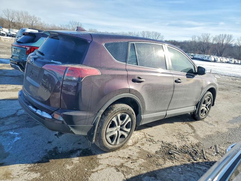 Photo 3 from auction – 2018 TOYOTA RAV4 with VIN 2T3ZFREV3JW505686