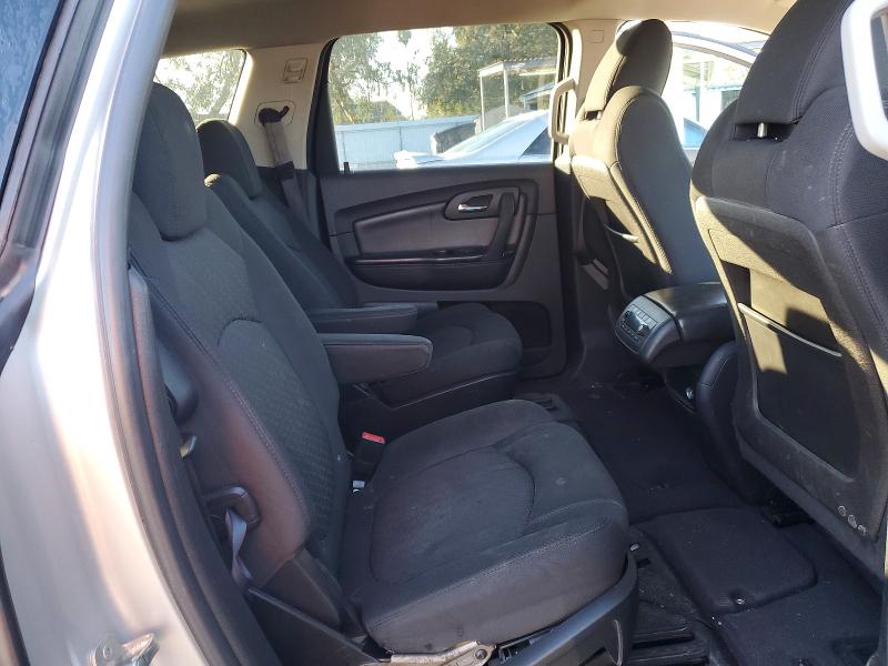 Photo 11 from auction – 2010 CHEVROLET TRAVERSE with VIN 1GNLVGEDXAJ247869