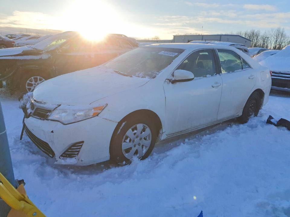 Zdjęcie 1 z aukcji – 2013 TOYOTA CAMRY z VIN 4T1BF1FKXDU299366
