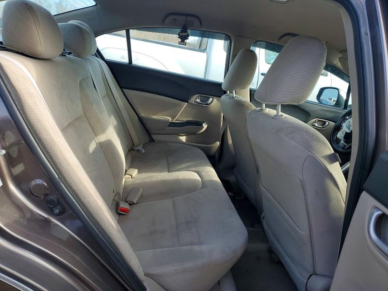 Photo 10 from auction – 2012 HONDA CIVIC LX with VIN 2HGFB2F55CH527844
