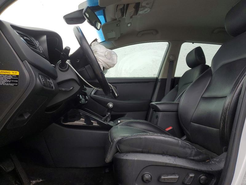 Photo 7 from auction – 2014 KIA RONDO with VIN KNAHU8A33E7045430