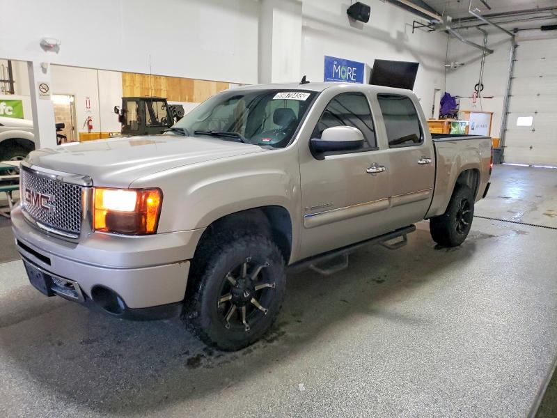 GMC NEW SIERRA 2007 with VIN 2GTEK638671658831 - Photo from auction