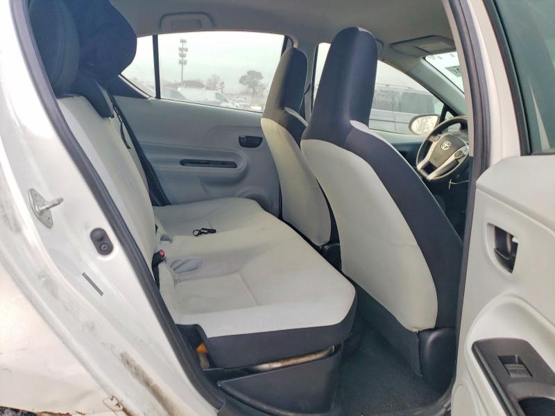 Photo 10 from auction – 2012 TOYOTA PRIUS C with VIN JTDKDTB37C1023456