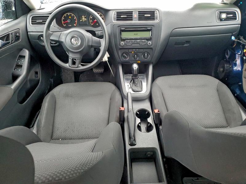 Photo 8 from auction – 2011 VOLKSWAGEN JETTA BASE with VIN 3VW2K7AJ3BM083438