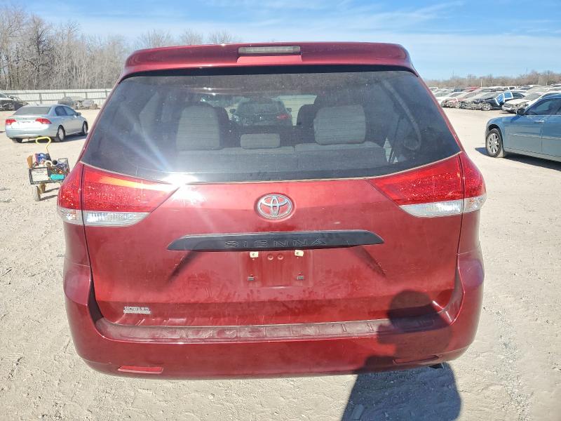 Photo 6 from auction – 2011 TOYOTA SIENNA BAS with VIN 5TDKA3DC7BS002775