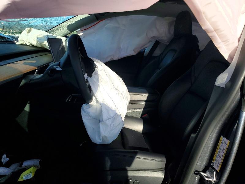 Foto 7 de la subasta – 2023 TESLA MODEL Y con VIN 7SAYGDED8PF957329