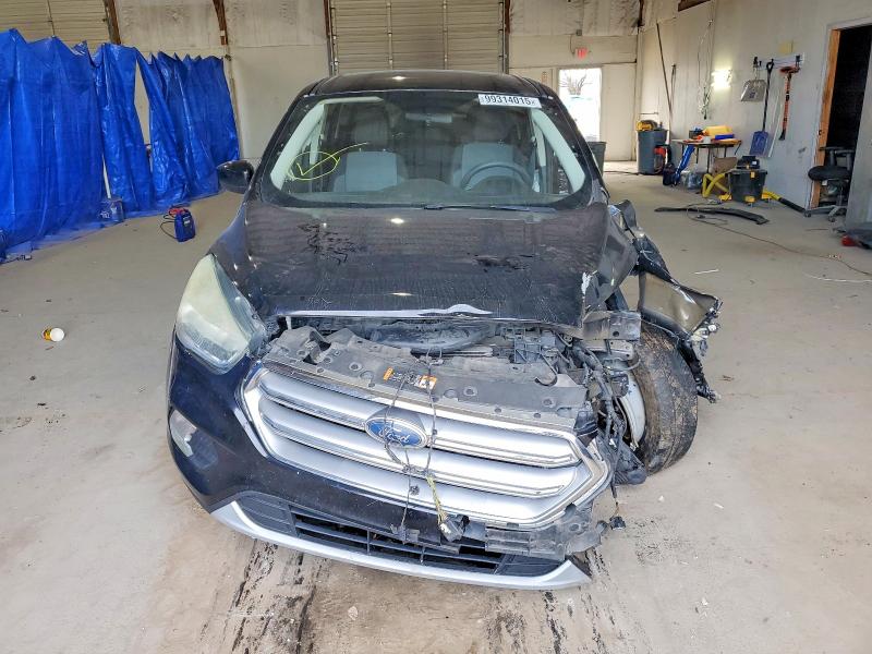 Photo 5 from auction – 2017 FORD ESCAPE SE with VIN 1FMCU9GD0HUB58692