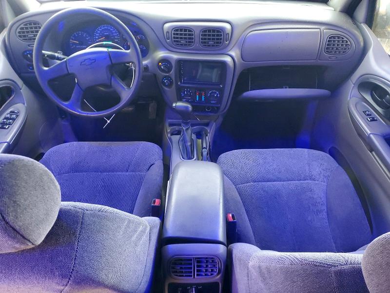 Photo 8 from auction – 2004 CHEVROLET TRAILBLAZE with VIN 1GNDT13S142395965