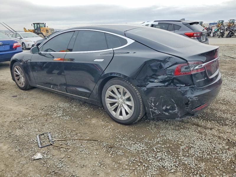 Photo 2 from auction – 2017 TESLA MODEL S with VIN 5YJSA1E10HF195785