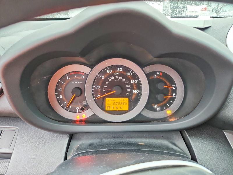 Photo 9 from auction – 2006 TOYOTA RAV4 SPORT with VIN JTMBK32V665008970