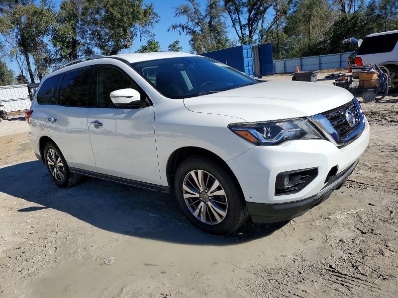 Photo 4 from auction – 2017 NISSAN PATHFINDER with VIN 5N1DR2MM1HC650705