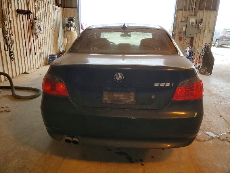 Photo 6 from auction – 2006 BMW 530 with VIN WBANE73596CM30279