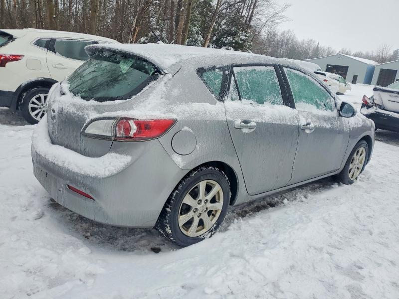 Photo 3 from auction – 2011 MAZDA 3 I with VIN JM1BL1KF6B1466391