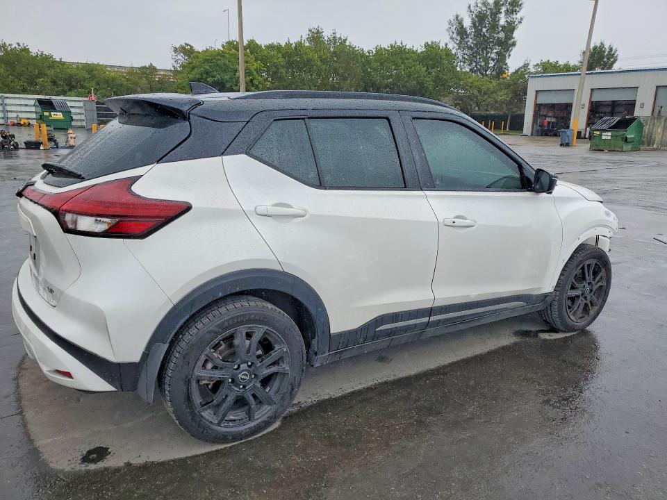 Photo 3 from auction – 2024 NISSAN KICKS with VIN 3N1CP5DV7RL565814