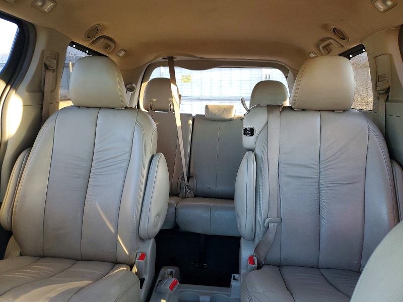 Foto 10 de la subasta – 2011 TOYOTA SIENNA con VIN 5TDYK3DC8BS009922