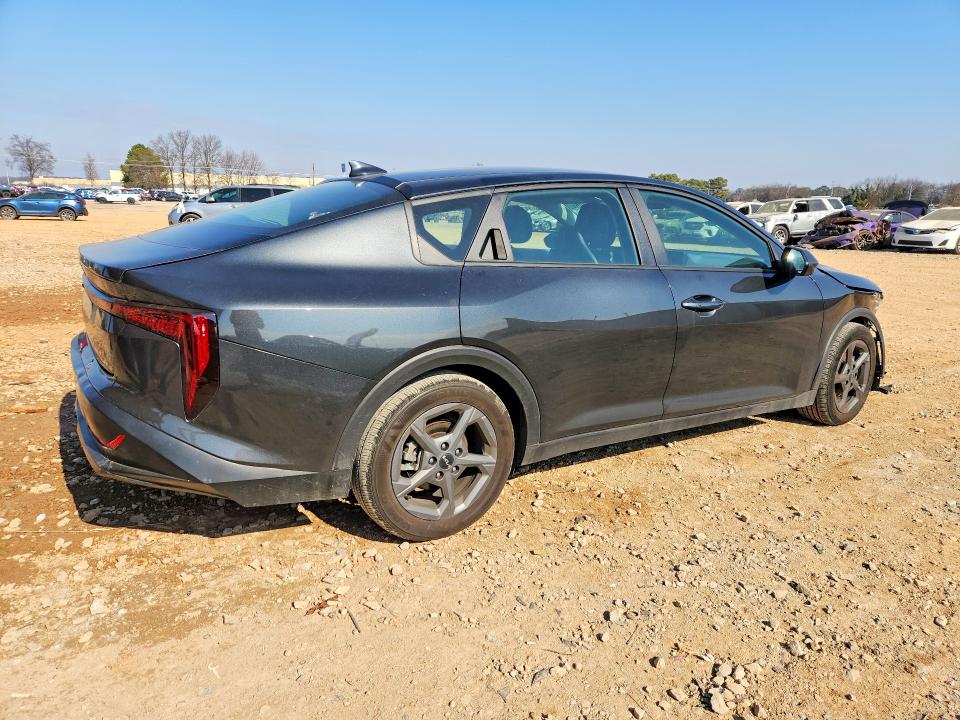 Photo 3 from auction – 2025 KIA K4 LX with VIN 3KPFT4DE6SE032041