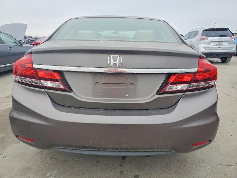 Photo 6 from auction – 2013 HONDA CIVIC LX with VIN 2HGFB2F53DH596825
