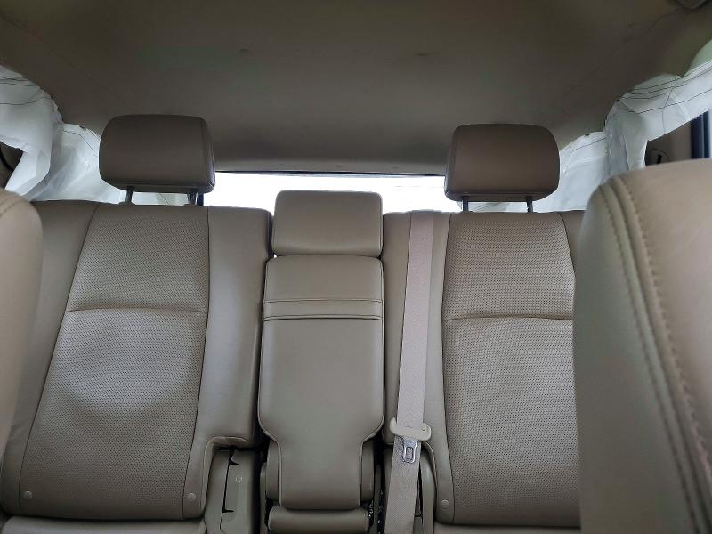 Photo 10 from auction – 2018 TOYOTA 4RUNNER SR with VIN JTEBU5JR2J5605631